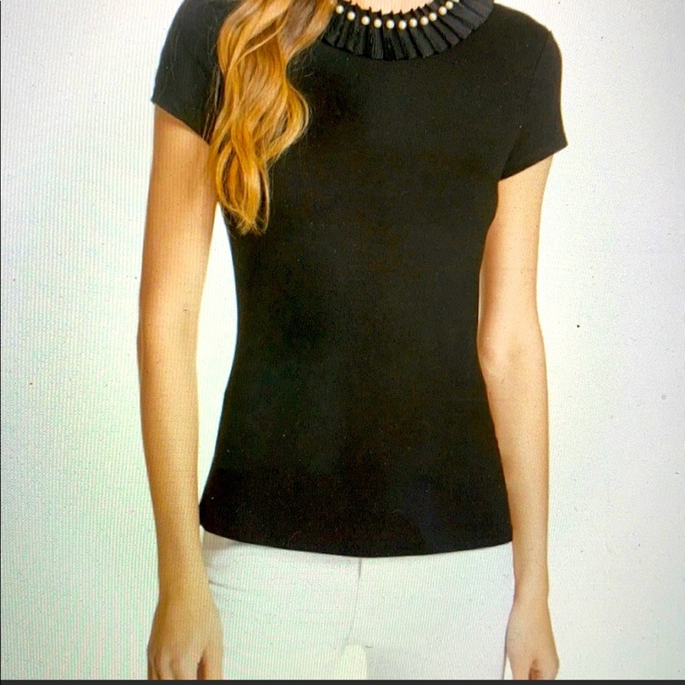 Ted Baker 💖 pearl and ruffle top